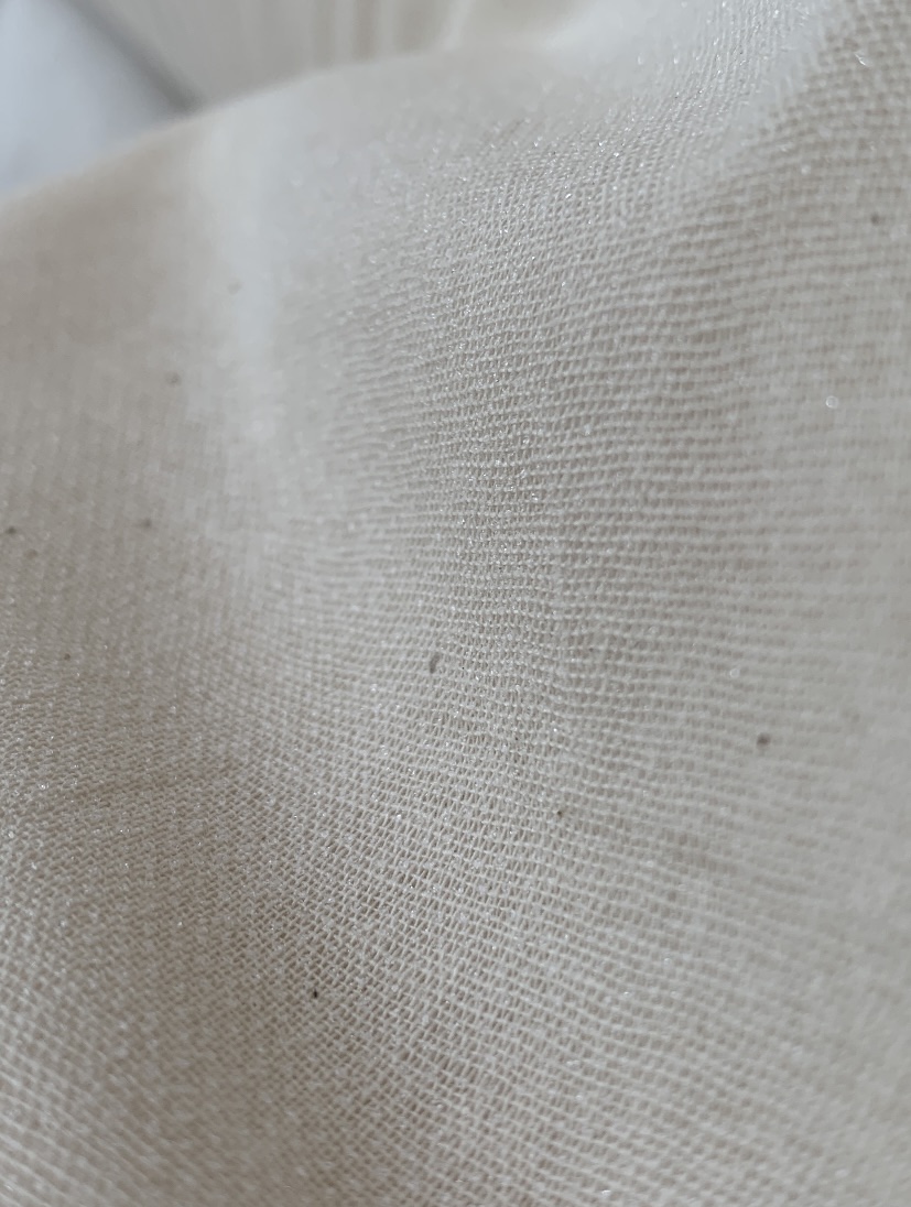 EB8028N NATURAL 100% Cotton Woven Brushed Interfacing - Fusible 75cm wide - Image 3