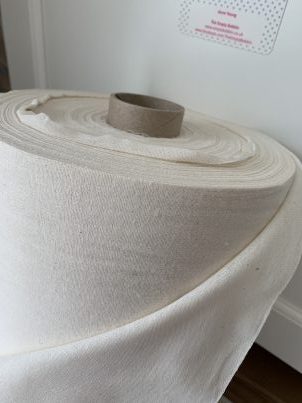 EB8028N NATURAL 100% Cotton Woven Brushed Interfacing - Fusible 75cm wide - Image 4