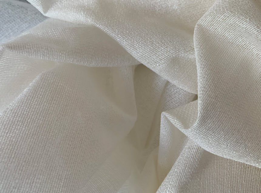 EB8028N NATURAL 100% Cotton Woven Brushed Interfacing - Fusible 75cm wide - Image 8